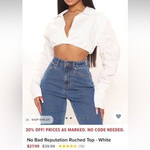 White collard shirt from fashion nova. Size: small. Cotton material Elastic band